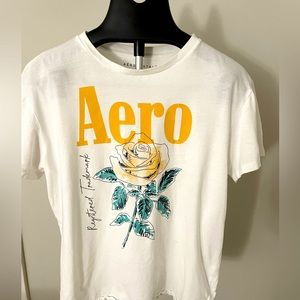 Aeropostale cute floral medium t-shirt